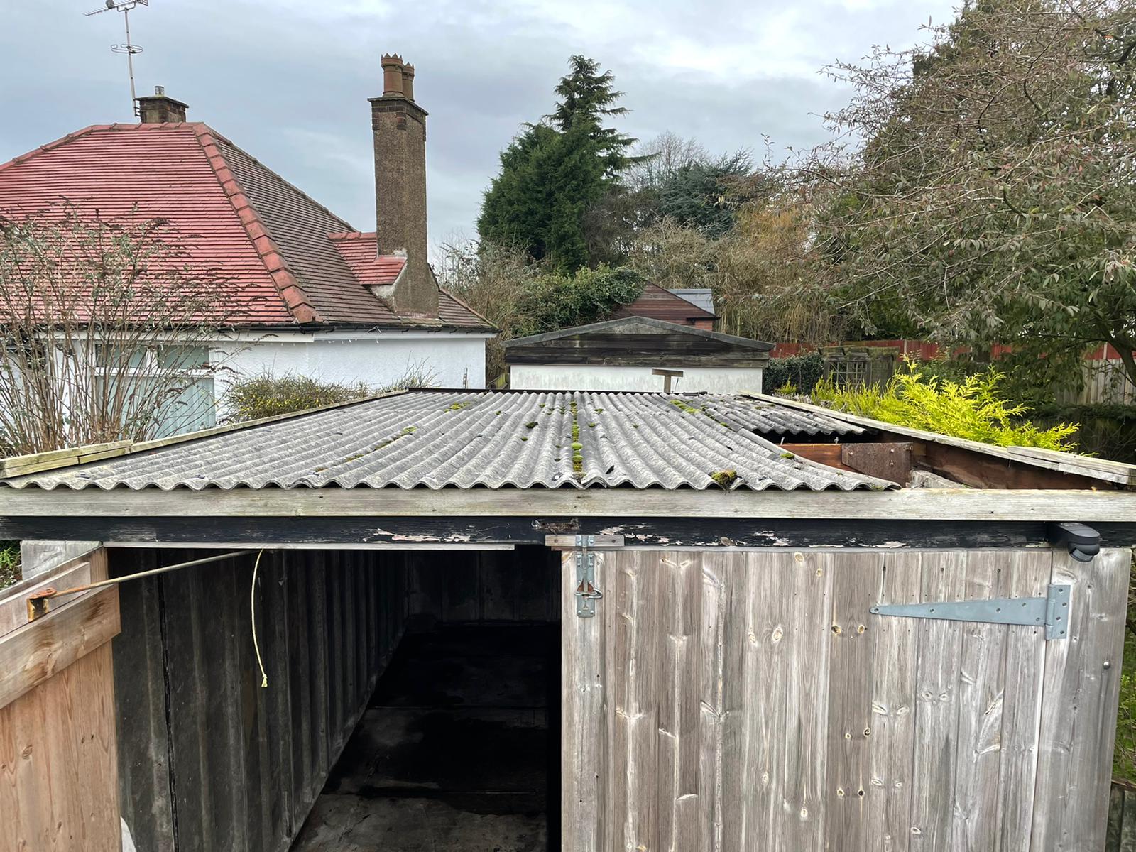 Example of an asbestos roof removal we carry out
