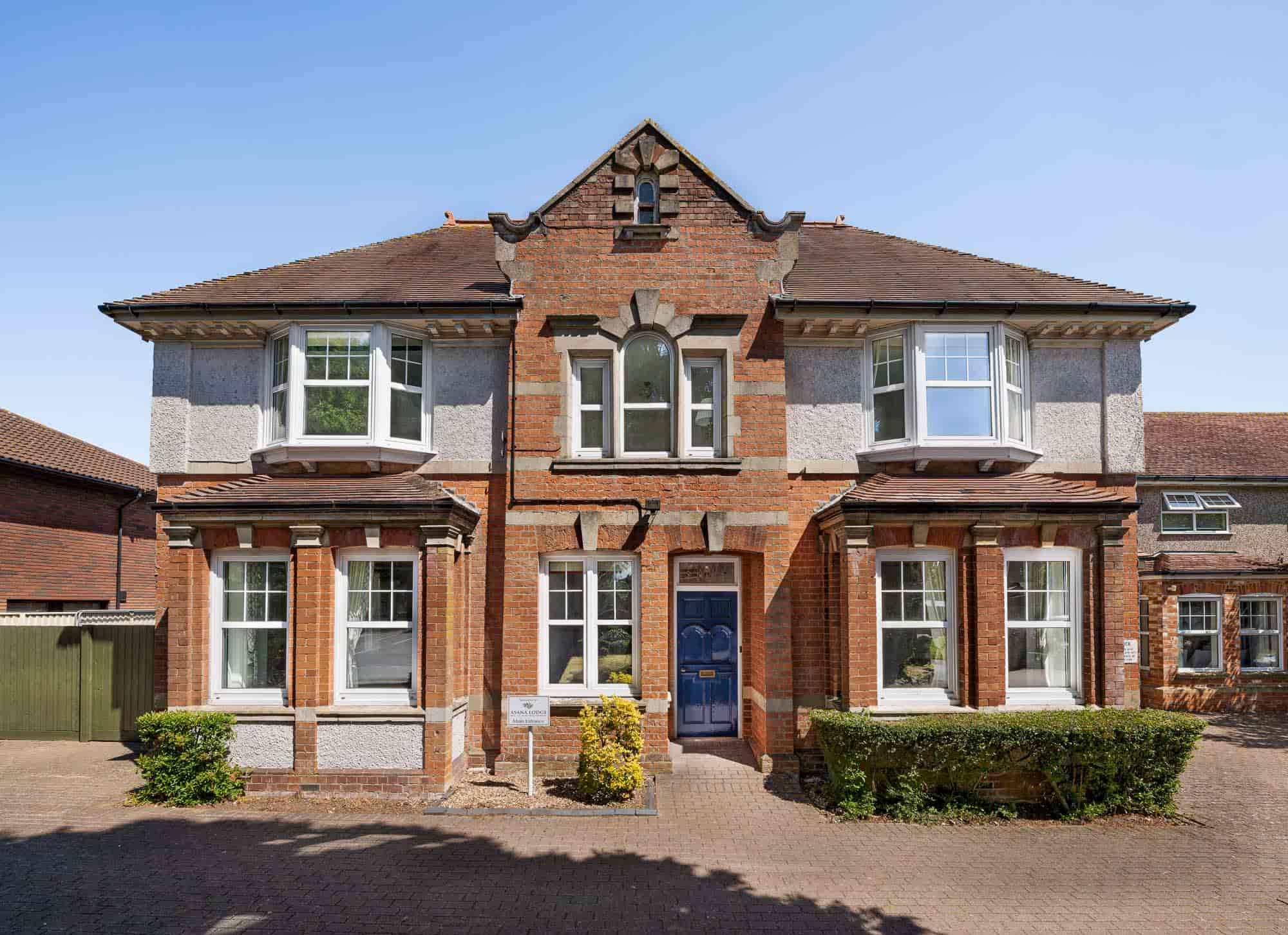 asana-lodge-rehab-centre-uk.jpg