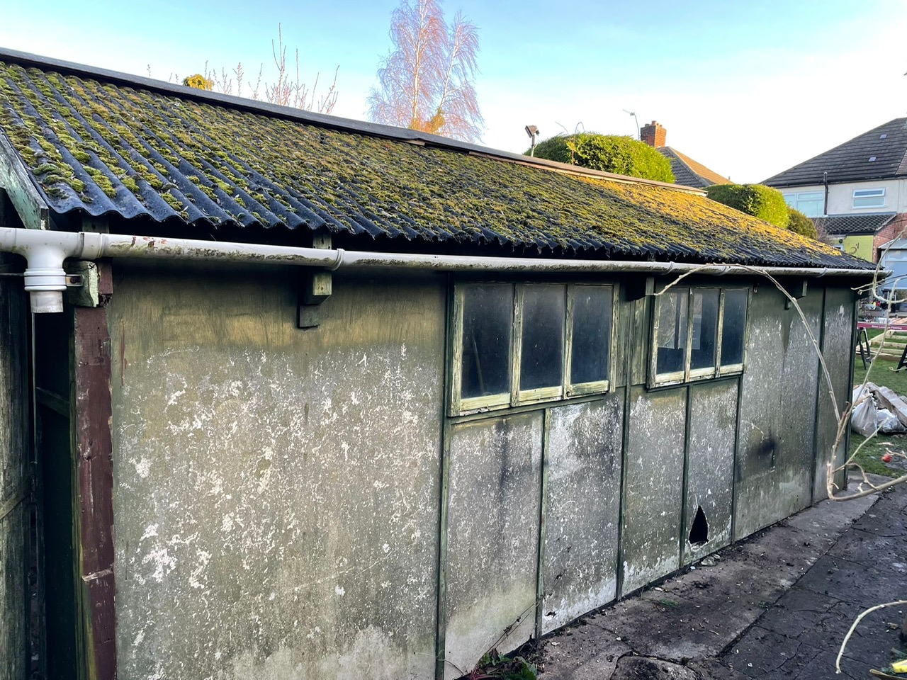 Example of asbestos garages which can be removed