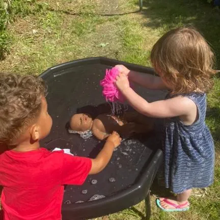Play bathtime