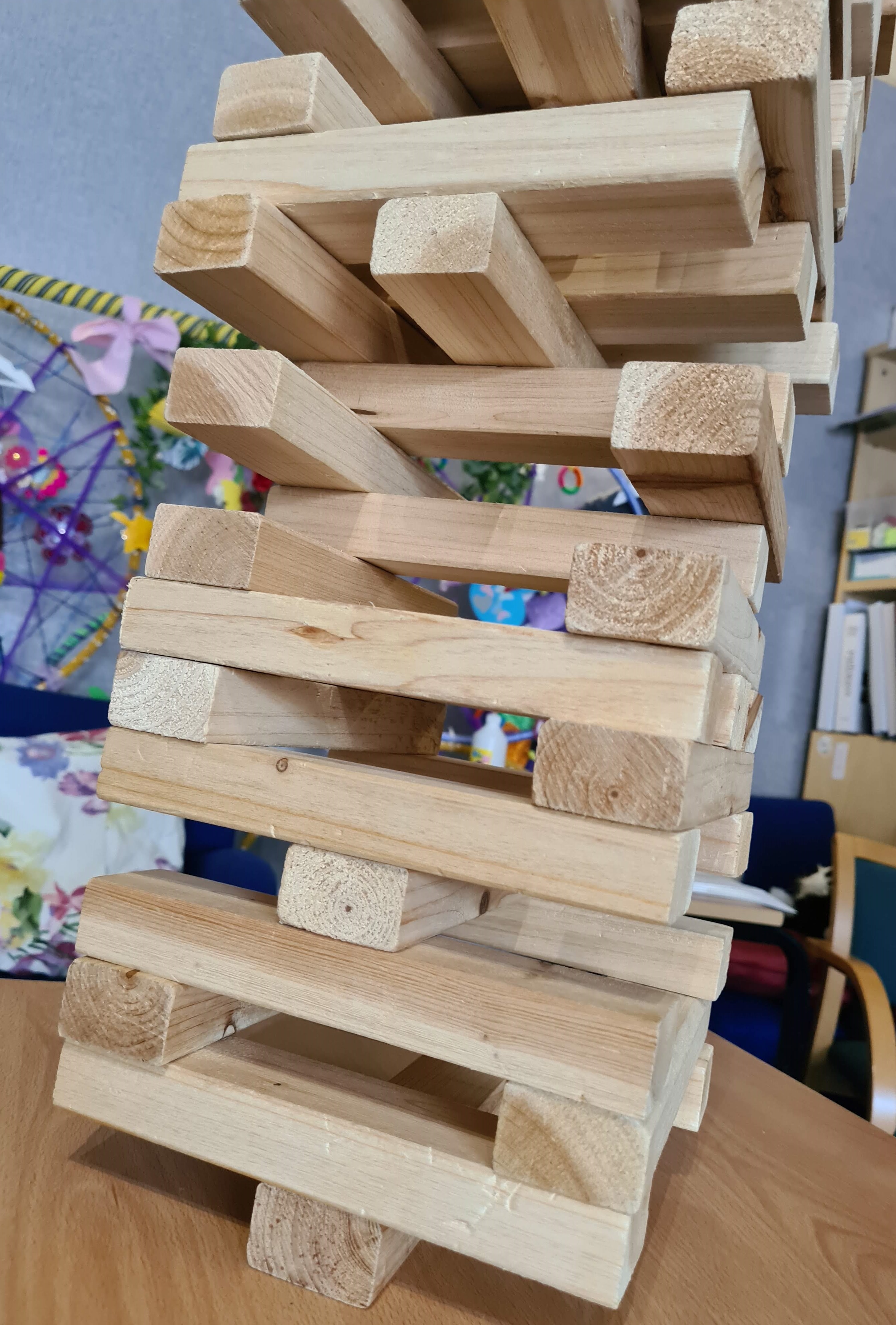 Falling giant jenga