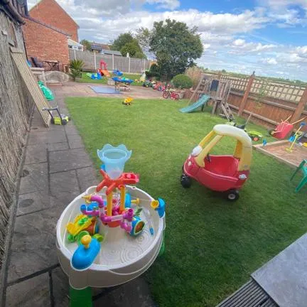 Sand pit, water tables, outdoor toys!