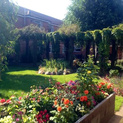 Courtyard Garden